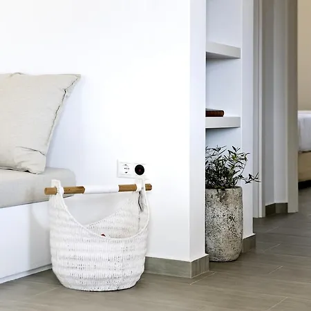 Milis Adamantas (Milos)