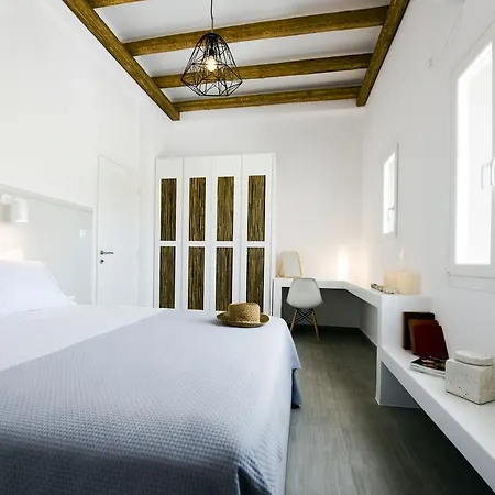 Milis * Adamantas (Milos)