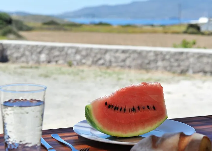 Milis * Adamantas (Milos)